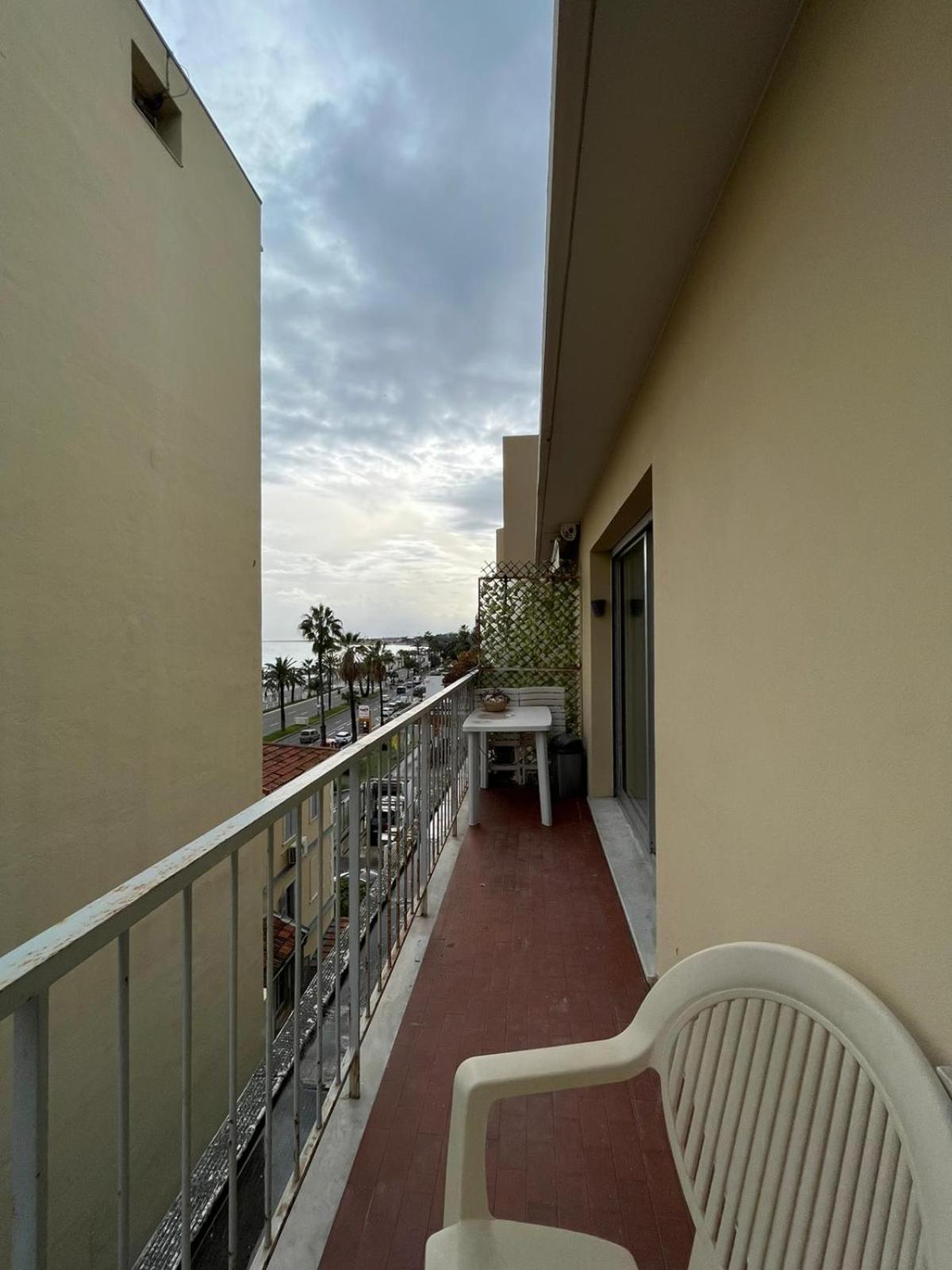 Vue Mer Nizza Exterior foto